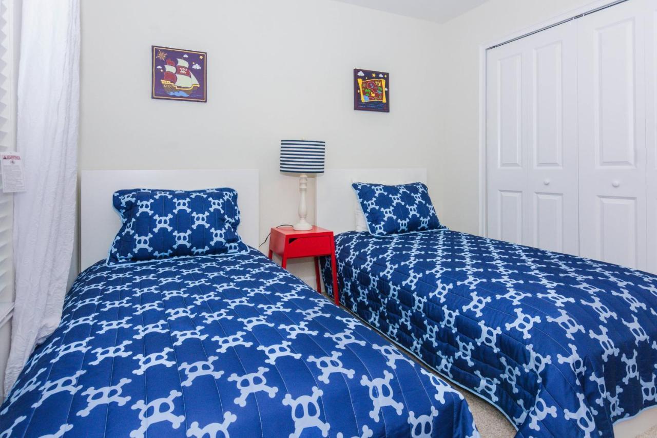 Enchanting Decor Home With Private Pool At Storey Lake Resort Sl4714 Kissimmee Bagian luar foto